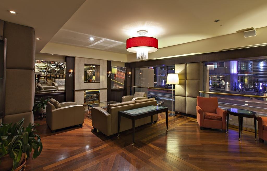 Hotel Le Cantlie Suites Montreal Bagian luar foto